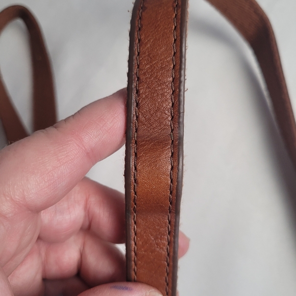 Fossil Kinsley Ivory Brown Leather Crossbody Bag - Picture 10 of 16